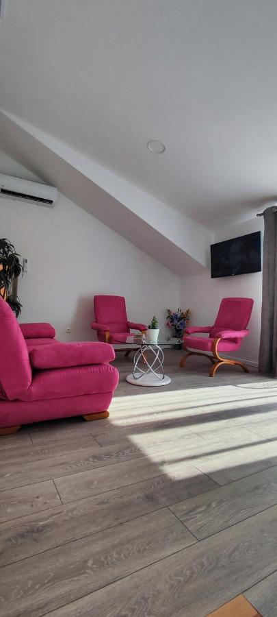 Apartman Leona Kaštela Zewnętrze zdjęcie